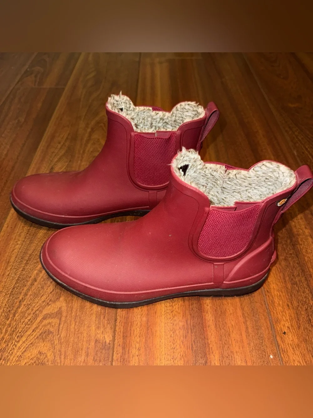 BOGS Women's Amanda Chelsea II Waterproof Slip On Rain Boots Cranberry - Picture 3 of 5